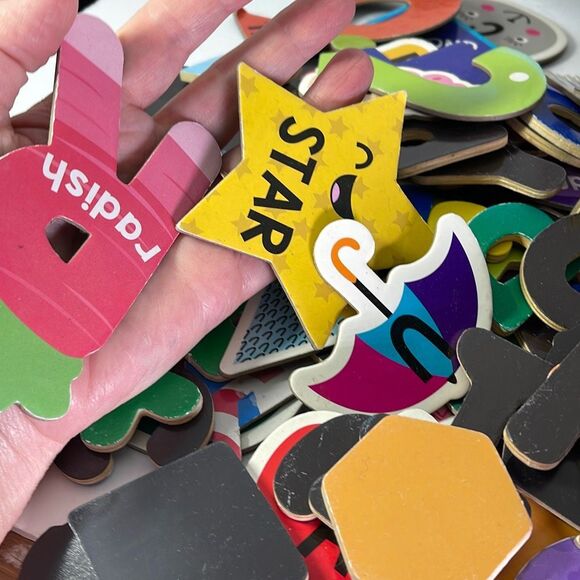 Learning Resources and Horizon Group 120 magnets letters numbers shapes - Picture 6 of 13